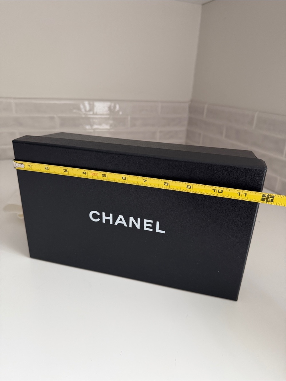 CHANEL Black and White Logo Gift Box - Picture 14 of 16